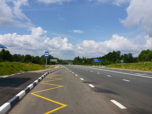 M9 to Moscow - recently upgraded, with amazing turn offs leading to nowhere apparent