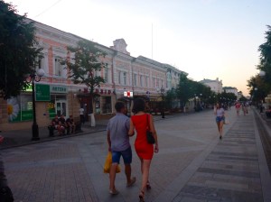 Strooling down Penza street - Russian women are always so well dressed!