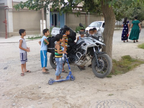 Anthony navigated us back brilliantly to our friends' home in Samarkand to within 4 houses from this cross road 