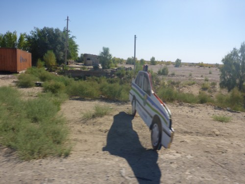 Police cut out cars to get guilty drivers to slow down when they spot a police car ahead