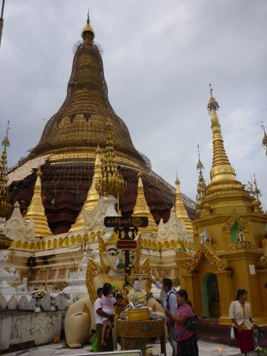 Shwedagon Pagoda, Yangon, Myanmar