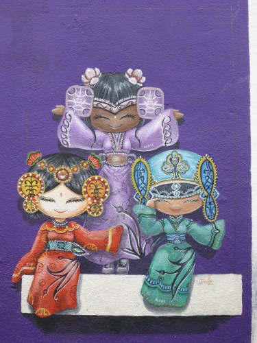 Street art, George Town, Penang (30cm tall)