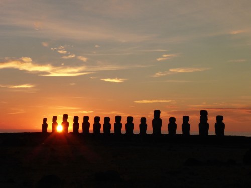 Ahu Tongariki at sunrise