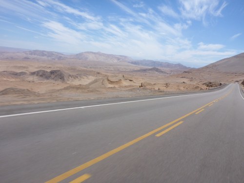 Heading down into Moquegua valley