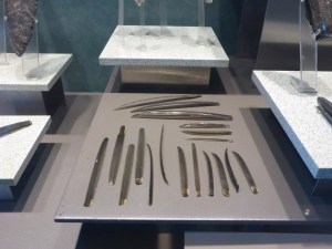 Fine Teotihuacan obsidian cutting tools, at the Anthropology museum