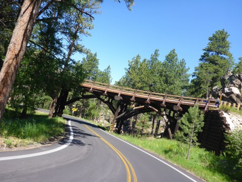 Connecting spiral bridges to connect tunnels